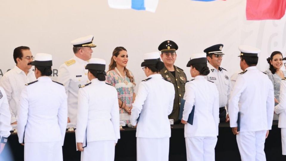 El acto se realizó en explanada de las instalaciones de la Décima Octava Región Naval