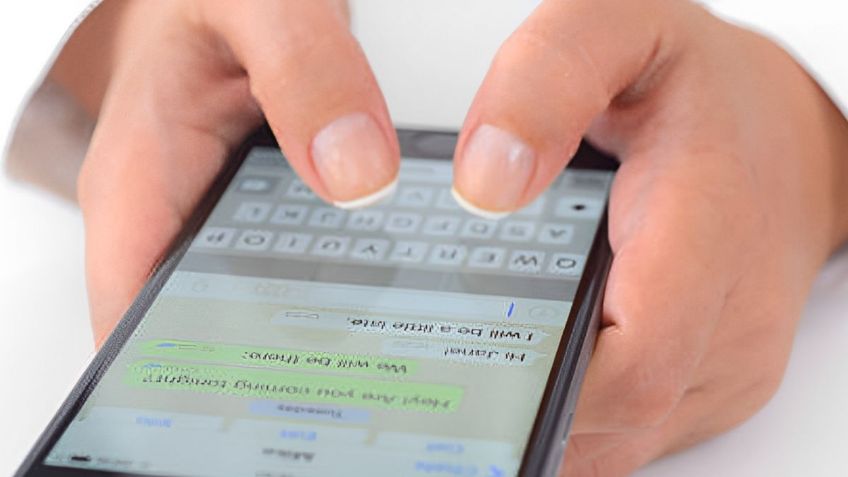 Crean "mantener en el chat" para quienes usan los mensajes temporales en WhatsApp
