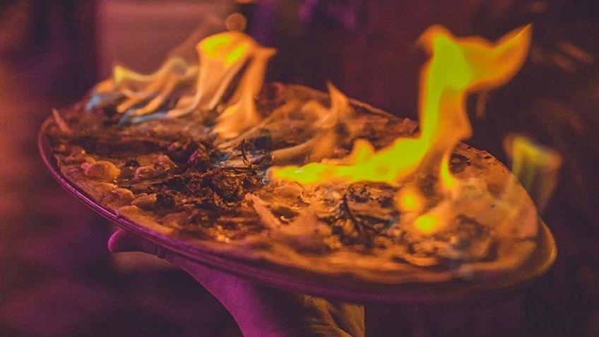 No lo intenten en ¿el restaurante?: pizza flambeada provoca un terrible incendio que deja dos muertos