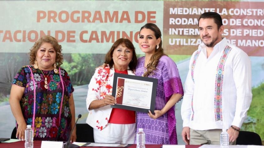 Evelyn Salgado firma convenio para el arranque del Programa de Pavimentación de Caminos Rurales 2023