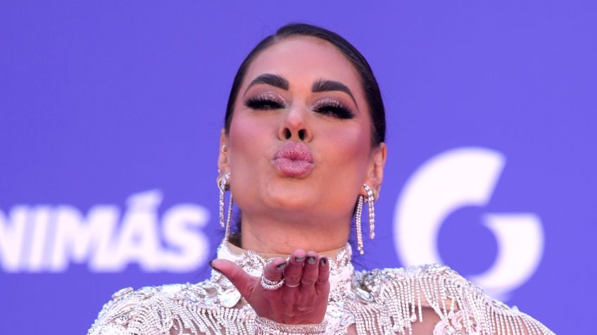 "El vestido de la venganza", tras anunciar su separación Galilea Montijo se enfunda en una espectacular pieza