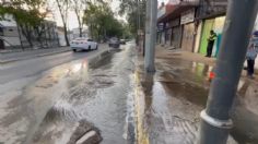 VIDEO: una impactante fuga de agua inunda Insurgentes Sur