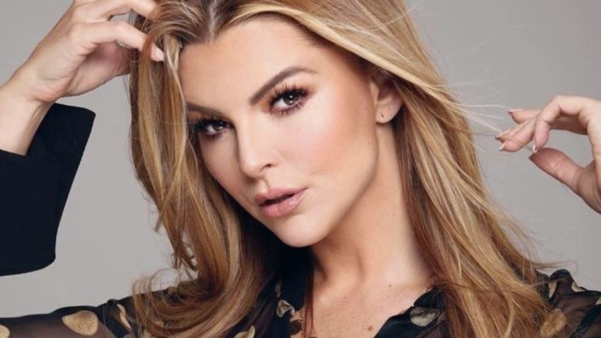 Marjorie De Sousa celebra su cumpleaños 43 en moderno vestido traslúcido