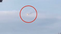 VIDEO: el momento exacto en que explota y se estrella un avión cazabombardero ruso