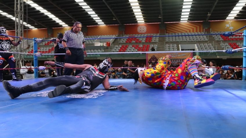 Día del Niño: Celebra SSC a hijos de la Policía con espectáculo de lucha libre