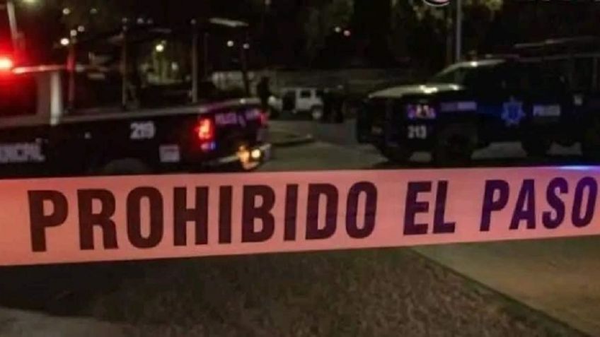 IMÁGENES FUERTES: hombre le corta el cuello a su amigo tras discusión en un bar de Tabasco