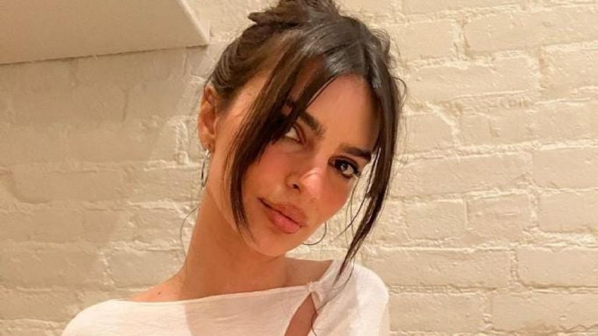 Los bañadores de animal print son ideales para presumir una piel bronceada, según Emily Ratajkowski