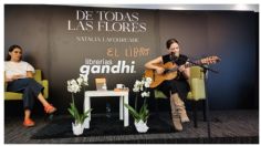 Natalia Lafourcade debuta como escritora del libro "De todas las flores"