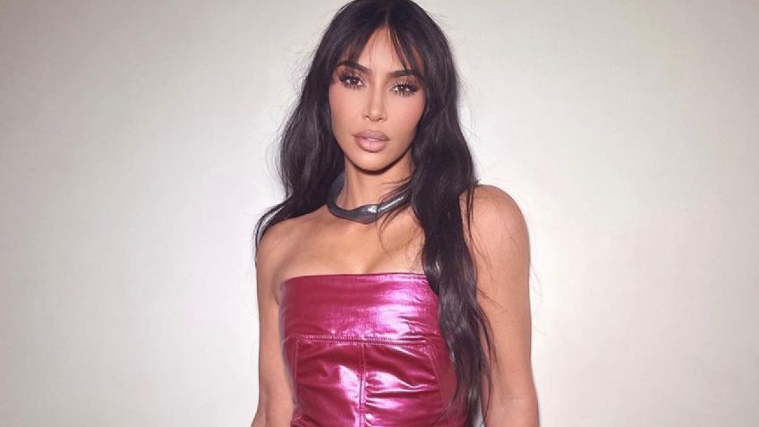 Kim Kardashian enamora la red con la pijama rosa Barbie y es de su marca SKIMS