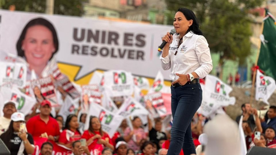 Del Moral refrendó su compromiso en materia educativa