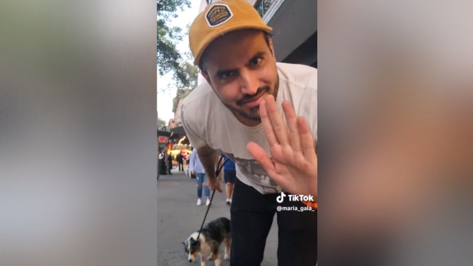 La joven compartió el video del momento de la agresión.