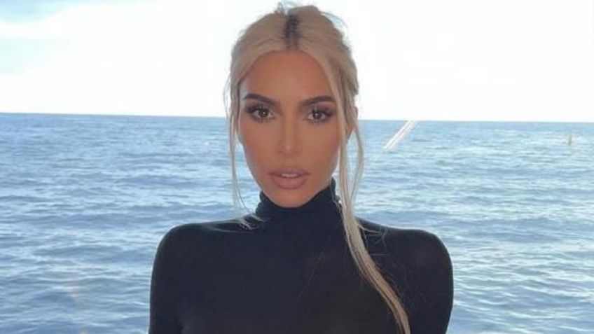 Los trajes de baño con cierre son ideales para esta primavera y lucir al estilo de Kim Kardashian