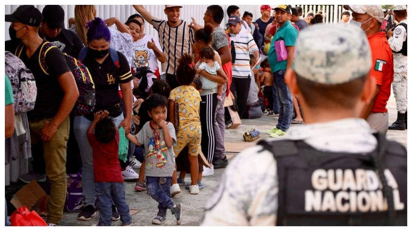 El régimen de Bukele exilia en Tapachula a cientos de salvadoreños