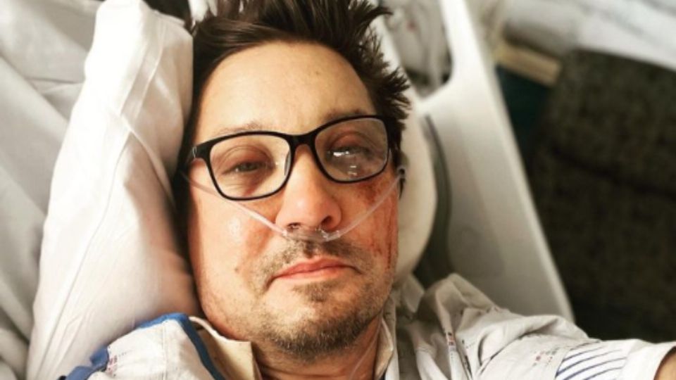 Revelan impactantes imágenes del accidente de Jeremy Renner