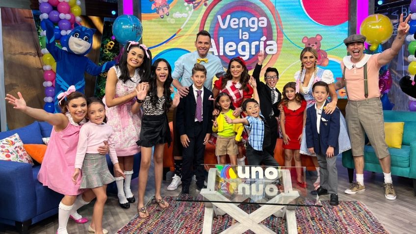 Después de 4 años en Venga La Alegría, Laura G "se va" de TV Azteca y presume su nuevo destino