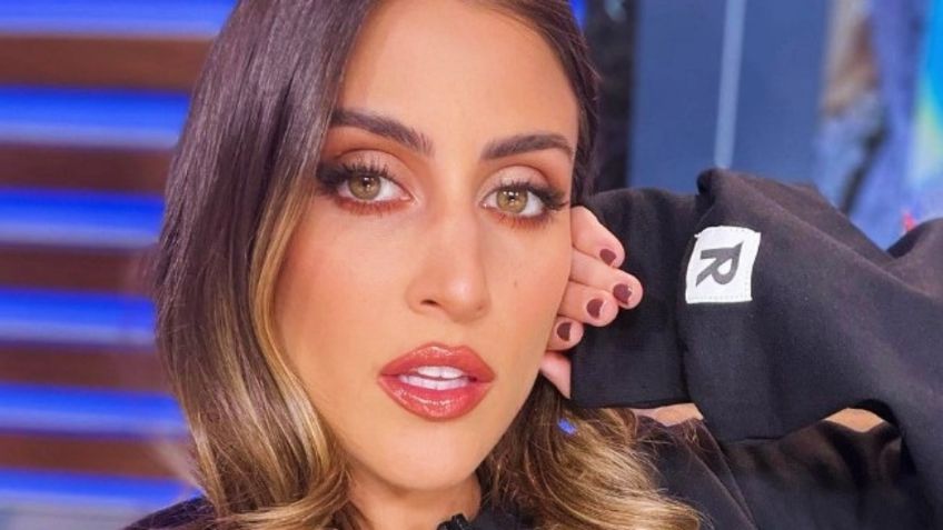 Sofía Rivera Torres lleva a otro nivel una sudadera negra y da clases de moda