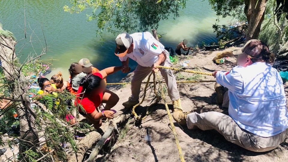 Los migrantes intentan cruzar antes del fin de la vigencia del Título 42