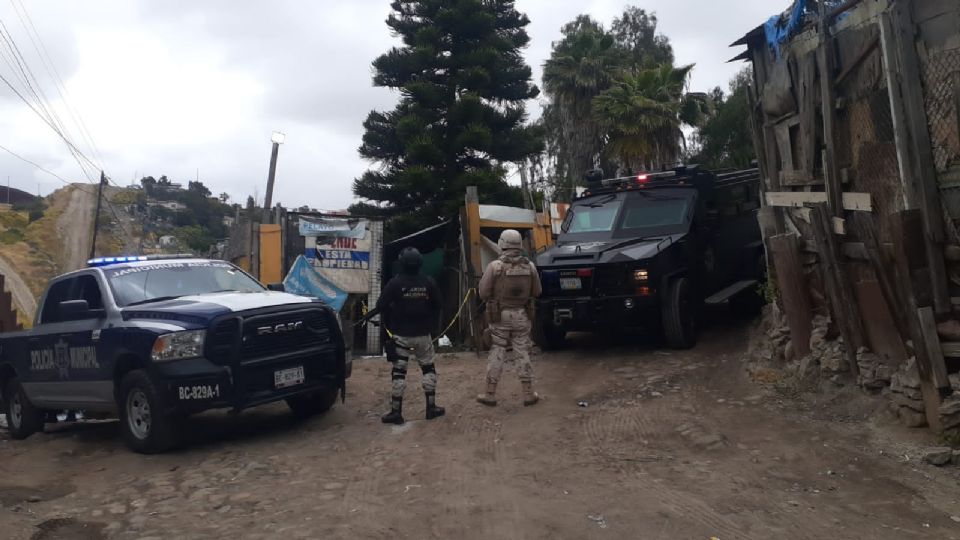 Llevaban los fármacos debajo de la frontera