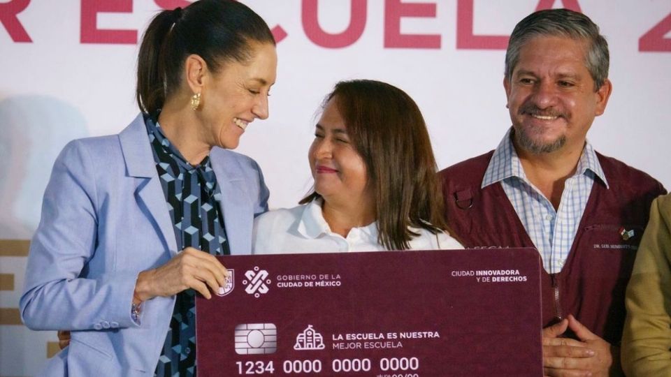 Las autoridades buscan mayor participación de padres dentro y fuera de las aulas