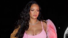 FOTOS: Rihanna presume su baby bump con lencería de encaje, perfecta para mamás jóvenes