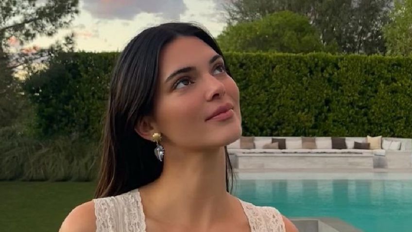 Desde la playa, Kendall Jenner confirma el bañador ideal para el calor