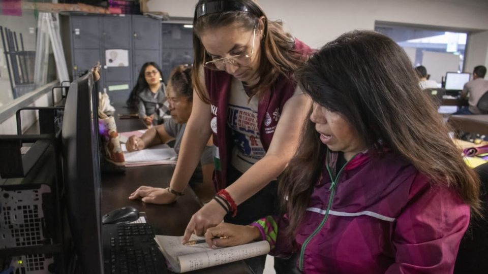 Las Ciberescuelas de PILARES ofrecen varias opciones para seguir estudiando