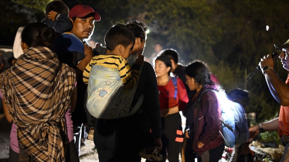 Miles de personas esperaban en la ciudad de Matamoros por una oportunidad de pasar al lado norteamericano.