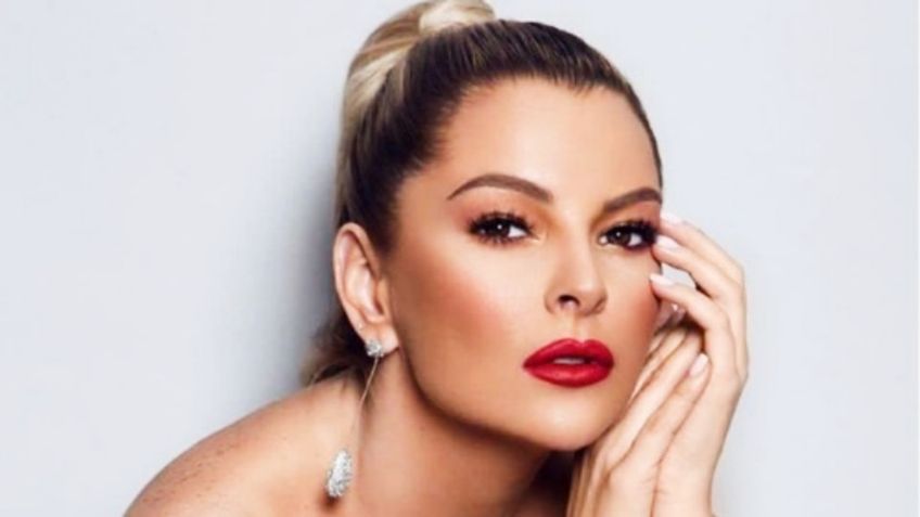 VIDEO: Marjorie De Sousa conquista en coqueto vestido rojo al ritmo de Peso Pluma