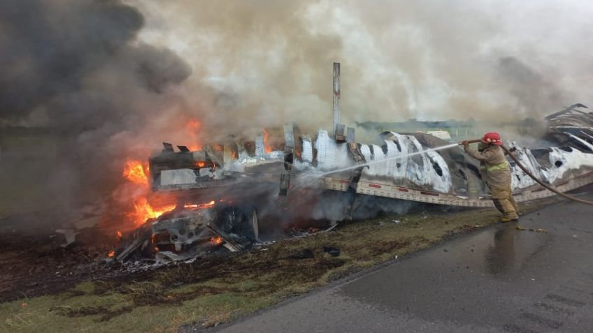 Fatal accidente cobra la vida de al menos 13 personas en carretera de Hidalgo-González