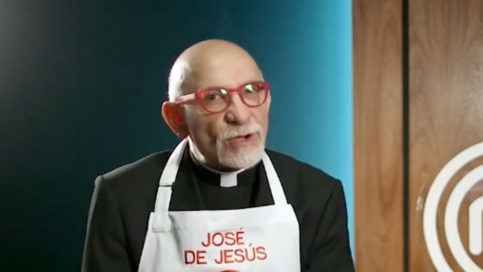 Hospitalizan de emergencia al padre José de Jesús