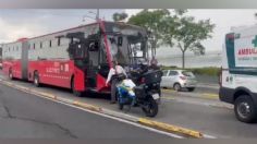 Choque de Metrobús deja al menos 10 lesionados en Viaducto y Cuauhtémoc