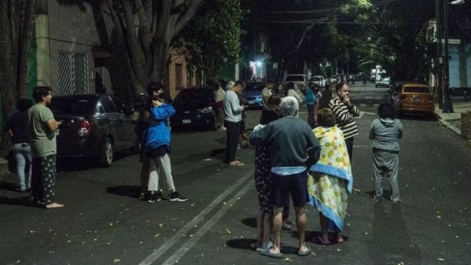 Aunque se trató de un microsismo de baja magnitud, los residentes capitalinos pudieron percibir brevemente el movimiento sísmico.