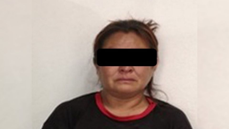 La mujer fue detenida por autoridades mexiquenses.