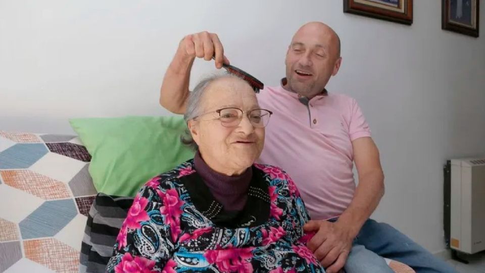 Su hijo sentenció que su madre estaba 'blanca'.