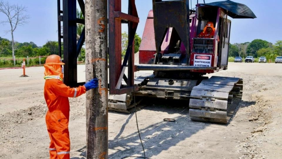 La estrategia de exploración de la empresa productiva del Estado se ha centrado en redirigir los recursos de las aguas profundas