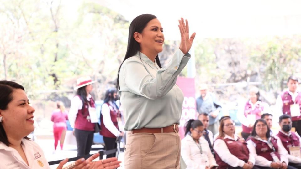 La secretaria de Bienestar toma protesta a integrantes en las comunidades de Villa Milpa Alta y San Luis Tlaxialtemalco, en la Ciudad de México