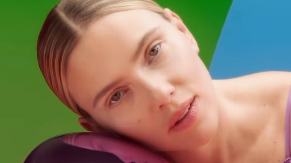 Scarlett Johansson es estrella de la alta costura