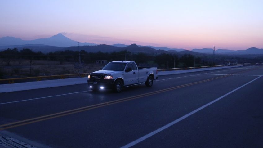 Autopista Oaxaca-Puerto Escondido conectará a 11 comunidades de la región con infraestructura de salud y educativa