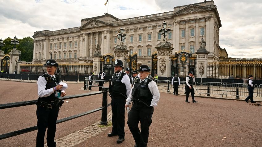 Coronación de Carlos III: detienen a sospechoso de lanzar artefactos explosivos al Palacio de Buckingham