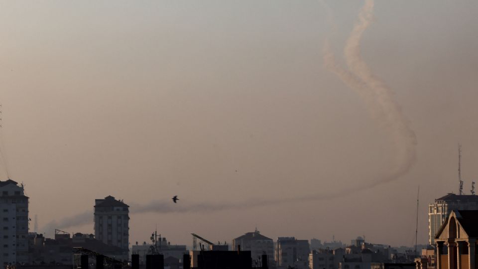 De acuerdo con las autoridades israelíes, los cohetes cayeron en zonas abiertas.