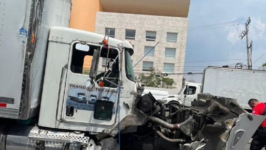 Caos en la México-Toluca: un camión provoca un aparatoso accidente y colapsa Constituyentes