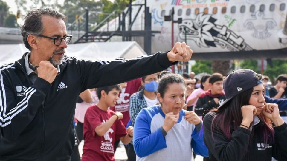 El titular del Instituto del Deporte, Javier Hidalgo, participa en actividades deportivas