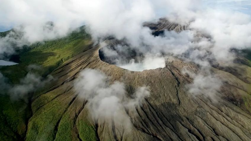 ¡También en Costa Rica! Volcán Rincón de la Vieja hace erupción