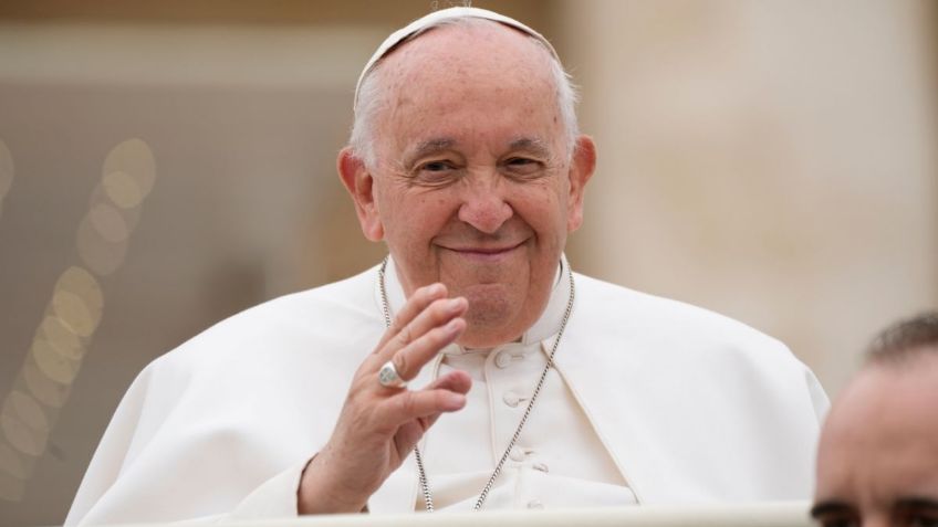 "¡Aún estoy vivo!": nos recuerda el papa Francisco, se recupera de su fiebre y continúa con sus compromisos