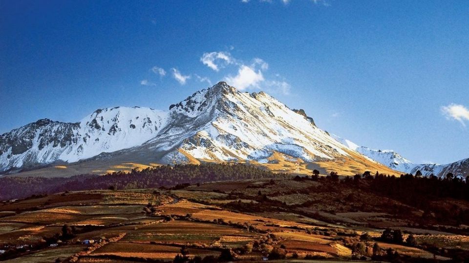 Su última erupción registrada fue en 1330.