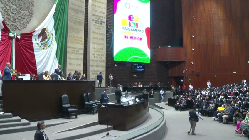 Instalan parlamento infantil en San Lázaro: los niños diputados tuvieron quórum completo