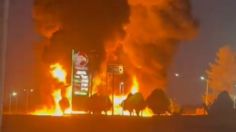 Pipa choca contra un vehículo en gasolinera y se desata fuerte incendio en Zacatecas