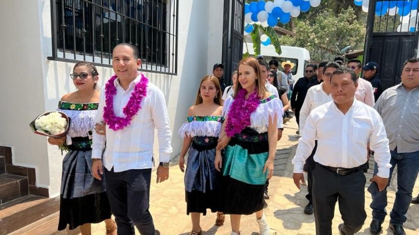 Clara Luz Flores toma protesta a Consejo Municipal de Sitalá en Chiapas