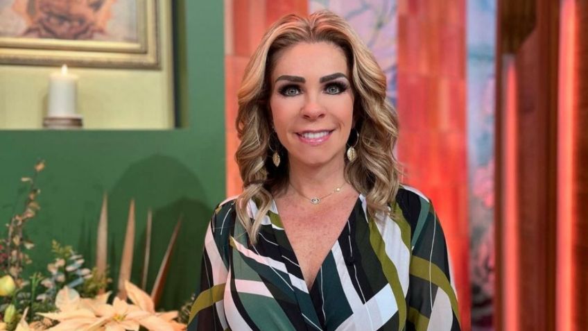 Desde la alberca, Rocío Sánchez Azuara se luce con el traje de baño ideal para mayores de 50 años