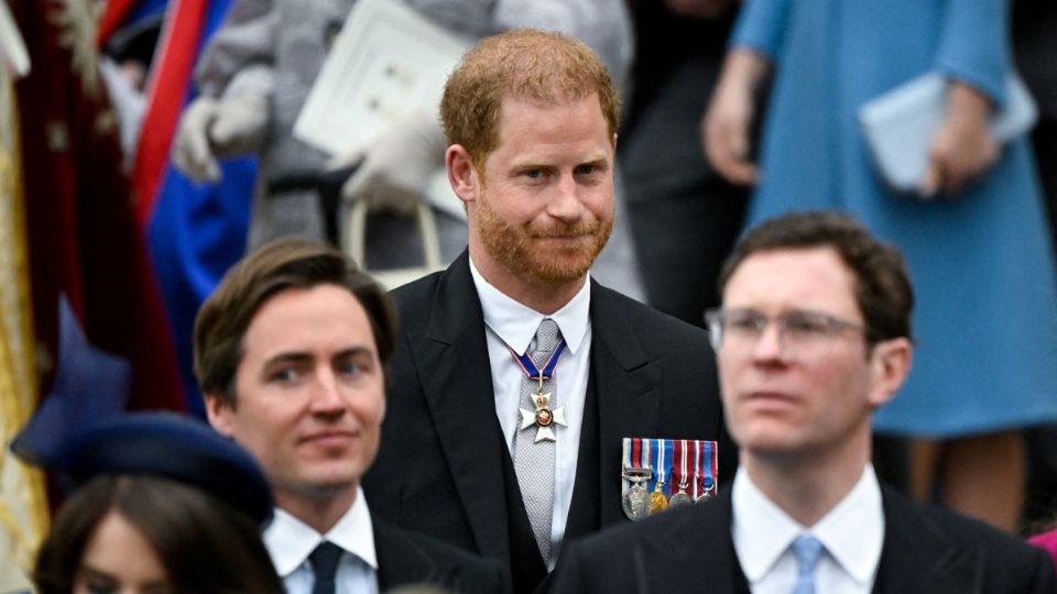 El príncipe Enrique de Sussex estaba enojado en la Coronación de su padre.